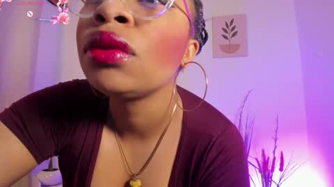 Laurita Aries  online show from September 27, 11:19 am