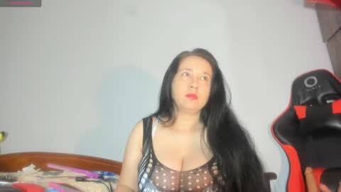 laureen777 online show from April 5, 10:34 am