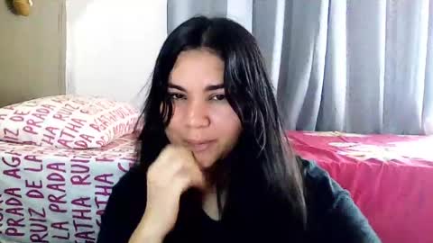 onlyfan laureng7 - 7 laureng2 online show from June 3, 2:33 pm
