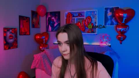 Laure online show from February 11, 1:26 pm