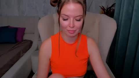 Snapshot of laurennhill chatting on September 29, 12:31 am laurennhill online show from September 29, 12:31 am