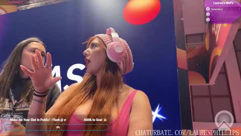 Snapshot of laurenphillips chatting on September 25, 10:22 am Lauren Phillips online show from September 25, 10:22 am