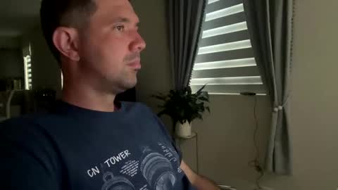 Snapshot of law_cambio chatting on March 6, 1:03 pm law_cambio online show from March 6, 1:03 pm