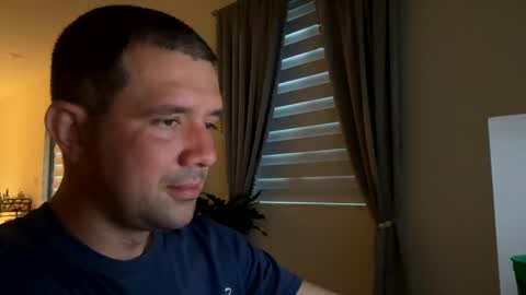 Snapshot of law_cambio chatting on March 10, 11:55 am law_cambio online show from March 10, 11:55 am
