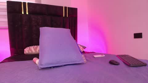 Lay Madison  online show from February 12, 8:34 pm