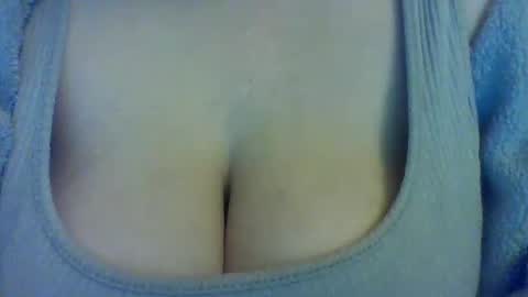 layannalea online show from November 14, 11:01 am