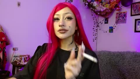 layla_quinn online show from April 17, 8:33 pm