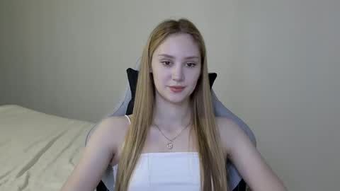 LaylaPretty001 online show from February 4, 6:04 am