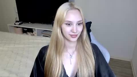 LaylaPretty001 online show from July 8, 7:34 am