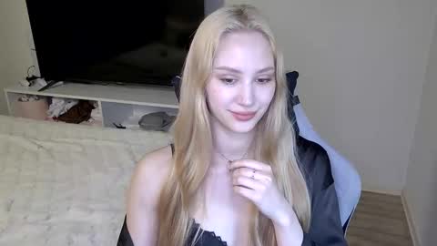 LaylaPretty001 online show from May 21, 5:14 am