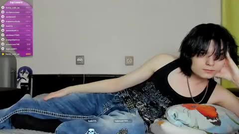 Alex online show from March 8, 9:29 pm