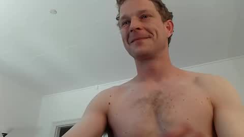 lboogie42 online show from May 19, 3:41 pm