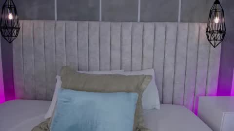    online show from February 20, 6:32 pm