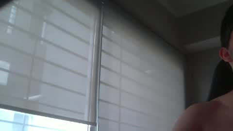 leowolf online show from December 22, 7:20 pm