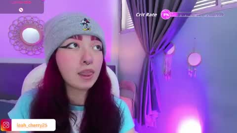 Leah online show from July 11, 9:29 pm