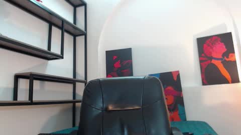 Lean online show from March 25, 4:14 pm