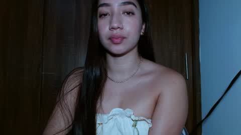 Snapshot of leanaalhub chatting on December 21, 11:56 pm leanaalhub online show from December 21, 11:56 pm