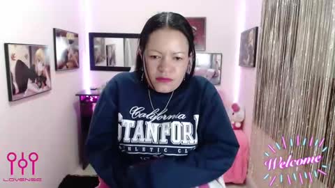 Leandra online show from October 16, 4:17 pm