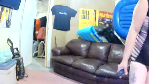 Snapshot of leatherluvefuck chatting on October 5, 2:42 am kinky dirty fuck online show from October 5, 2:42 am