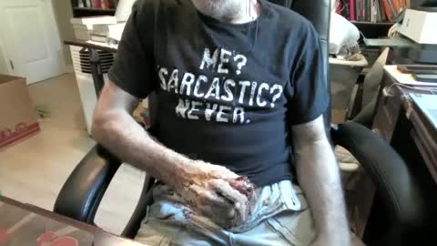 Snapshot of lee666wilson chatting on October 2, 7:12 pm Lee Wilson online show from October 2, 7:12 pm