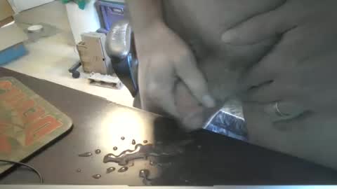 Snapshot of lee666wilson chatting on February 28, 5:04 pm Lee Wilson online show from February 28, 5:04 pm