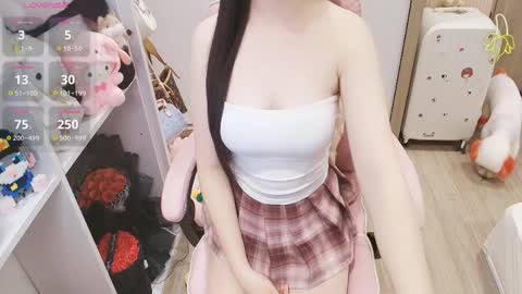 Lee online show from April 1, 1:41 pm