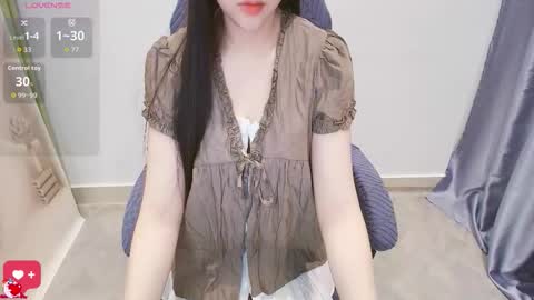 Lee online show from March 2, 11:17 am