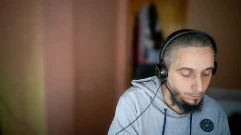 Zao online show from November 19, 7:51 am