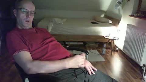 Dave online show from January 19, 11:00 pm