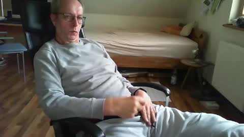 Dave online show from March 2, 2:00 pm