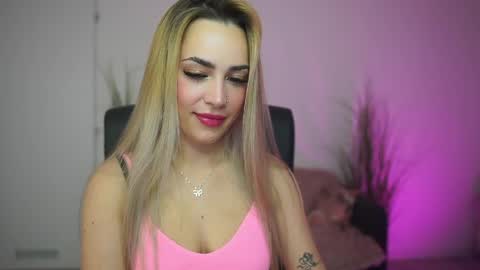 LegallyBlonde18 online show from April 13, 5:39 pm