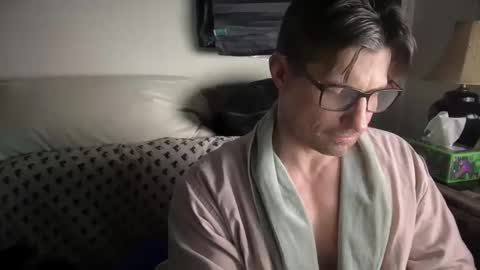 legitphorce online show from January 21, 1:39 am