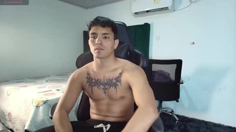  Lei  online show from February 16, 11:59 pm