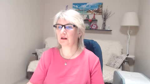 Leila Kinky online show from April 30, 3:22 am