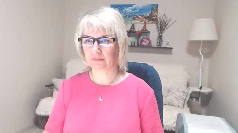 Leila Kinky online show from May 26, 4:07 am