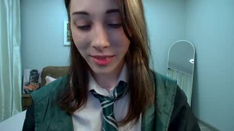 LeilaTaylors online show from April 13, 6:34 pm