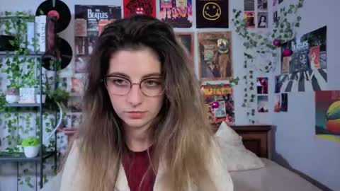 Alexandria online show from October 16, 6:40 pm