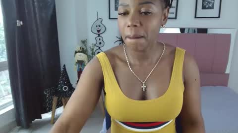 Snapshot of lele_f_w chatting on October 8, 7:09 pm Leidy online show from October 8, 7:09 pm