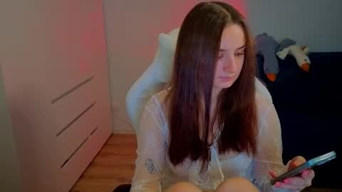 Snapshot of lelia_vibe chatting on October 9, 2:44 pm Lelia online show from October 9, 2:44 pm