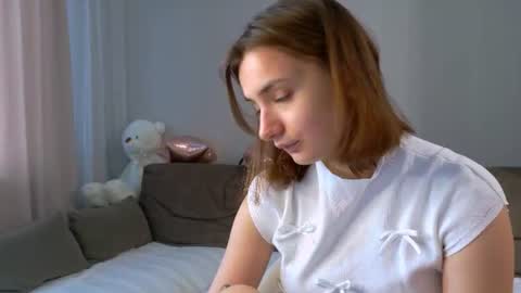 Lelia online show from July 7, 2:46 am