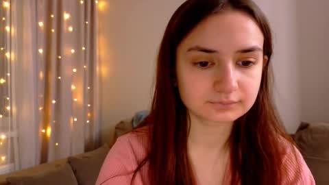 Lelia online show from January 6, 6:01 pm