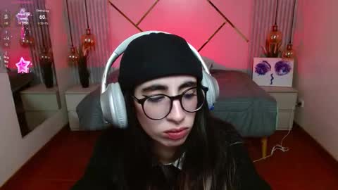 Lena online show from March 19, 9:20 pm