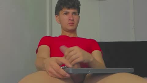 maximo frank online show from May 19, 3:13 am