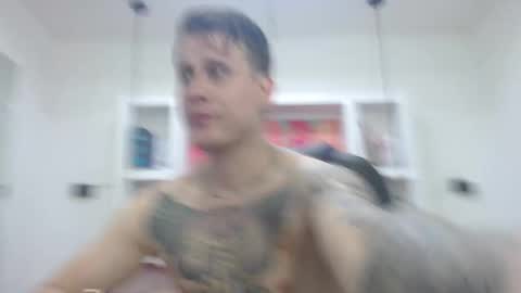 Yesid online show from February 8, 5:18 pm