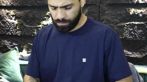 Leo  Diaz online show from September 18, 7:01 am