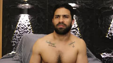 Leo  Diaz online show from March 20, 3:00 am