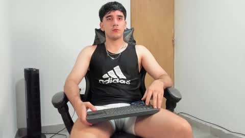 Leo Jones online show from May 15, 10:50 pm