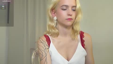  Ashly  online show from October 16, 5:45 pm