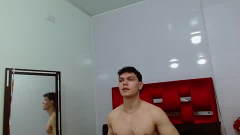 leo_morris online show from January 14, 3:47 pm