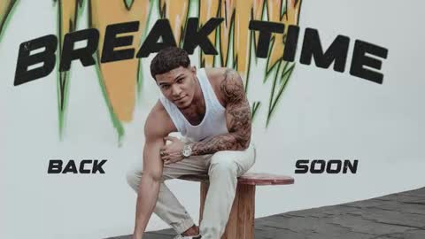 Leo independent model online show from December 15, 2:07 am